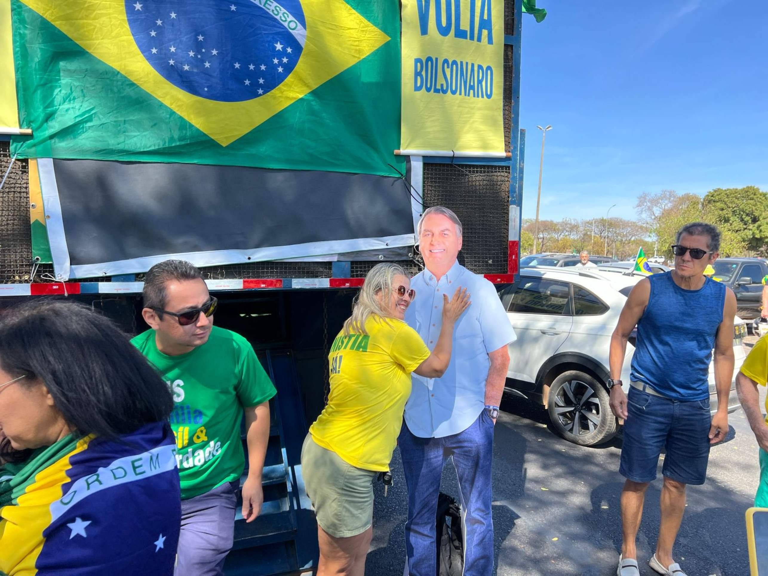 Carreata de apoiadores do ex-presidente Jair Bolsonaro, neste domingo (31/8)