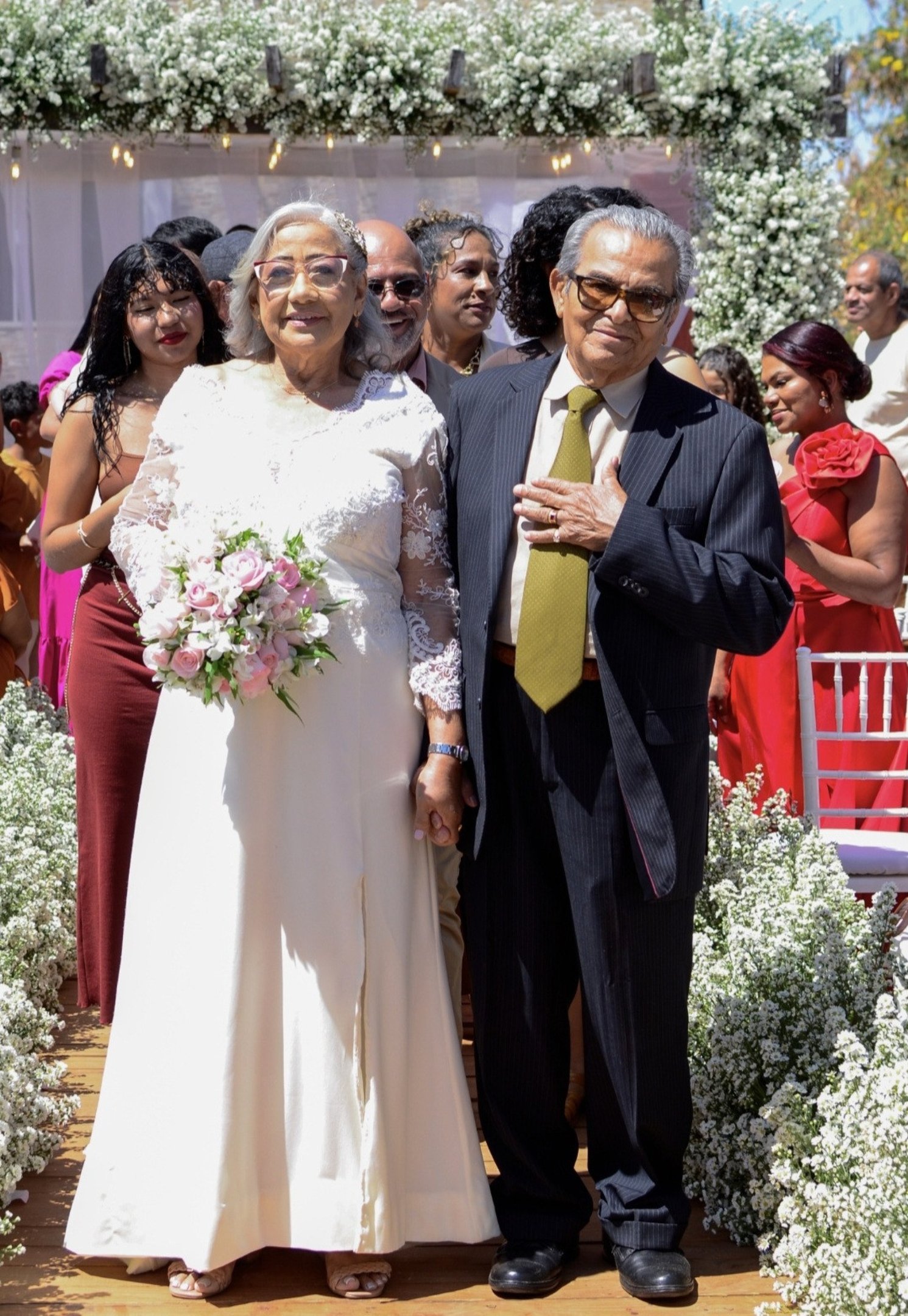 Francisco e Maria destacaram a surpresa que tiveram ao ver a festa tão linda e a família unida 