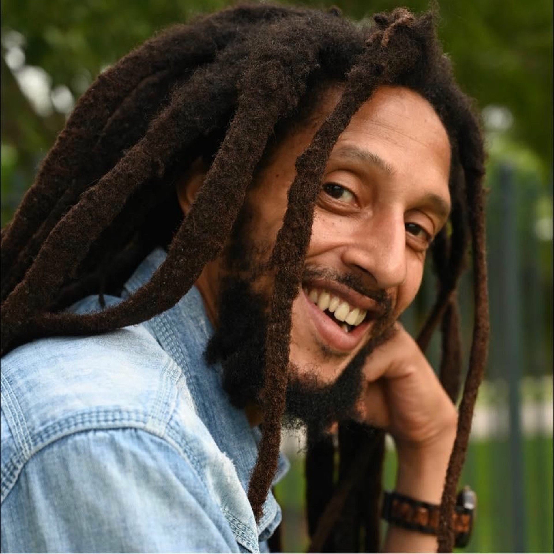Julian Marley balança Brasília com show no Conic neste domingo (7/9)