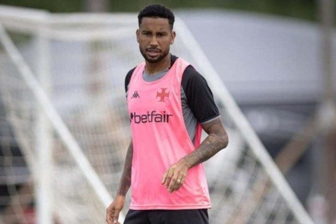 Jair vivia um bom momento na temporada, mas se lesionou pelo Vasco da Gama - (crédito: Foto: Matheus Lima / Vasco) Jair vivia um bom momento na temporada, mas se lesionou pelo Vasco da Gama - (crédito: Foto: Matheus Lima / Vasco)