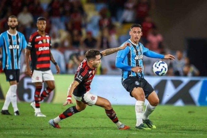 Erick Noriega teve performance relevante em sua primeira partida pelo Grêmio - (crédito: Foto: Lucas Uebel / Grêmio FBPA) Erick Noriega teve performance relevante em sua primeira partida pelo Grêmio - (crédito: Foto: Lucas Uebel / Grêmio FBPA)