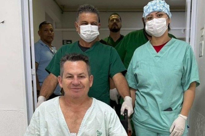 Governador Mauro Mendes está em observação no Hospital Estadual Santa Casa