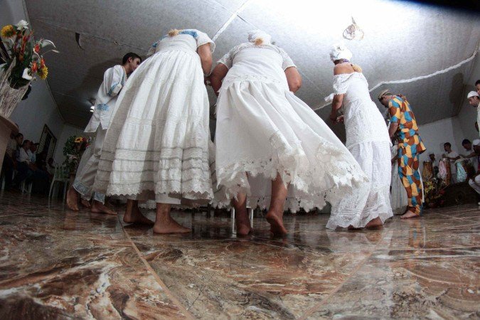 A mostra, em cartaz até 13 de setembro, reúne imagens captadas ao longo de 35 anos pelo fotodocumentarista Ogan Luiz Alves, registrando os rituais de umbanda - (crédito: Divulgação Ogan Luiz Alves) A mostra, em cartaz até 13 de setembro, reúne imagens captadas ao longo de 35 anos pelo fotodocumentarista Ogan Luiz Alves, registrando os rituais de umbanda - (crédito: Divulgação Ogan Luiz Alves)