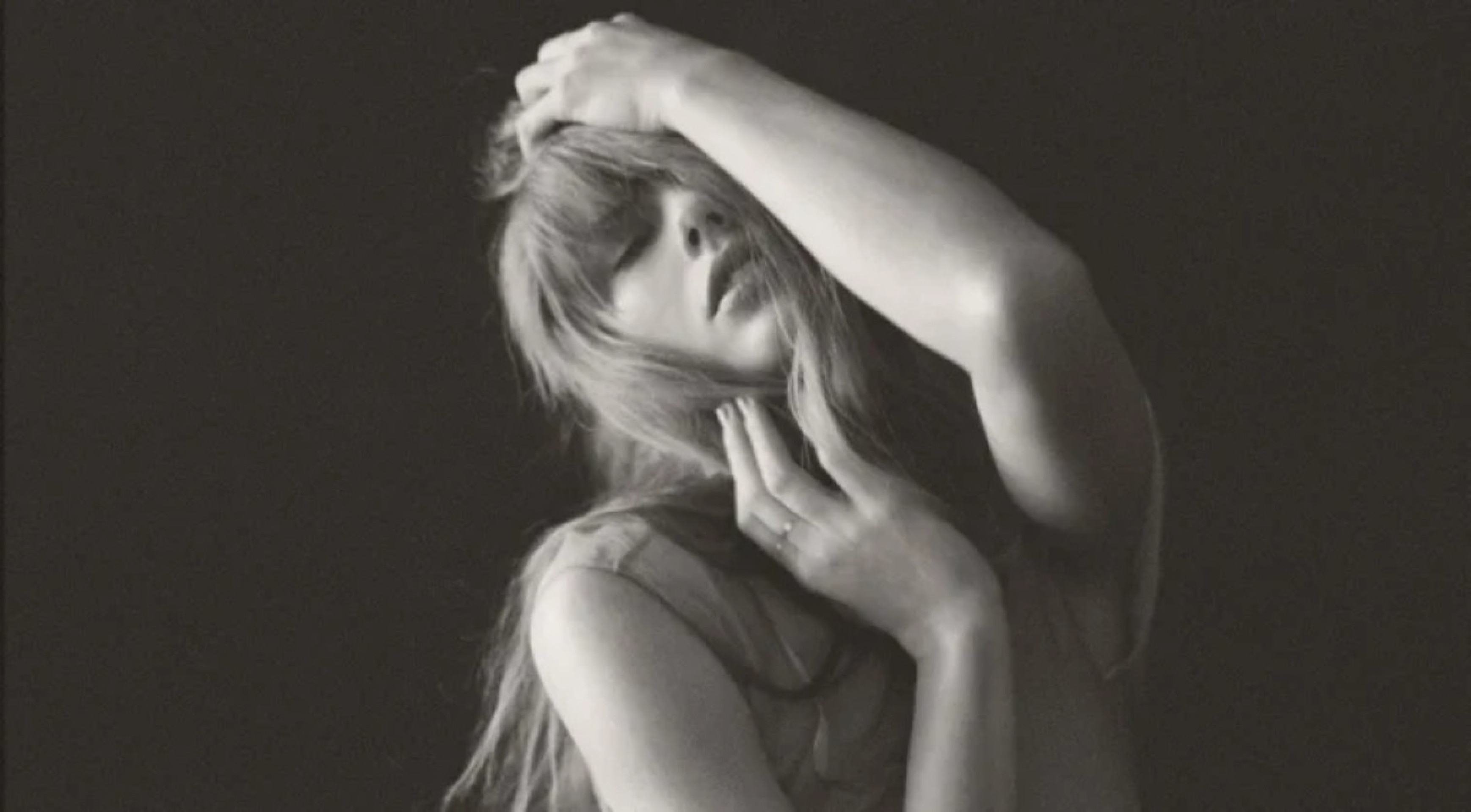 Taylor Swift: música da cantora dispara no Spotify após noivado