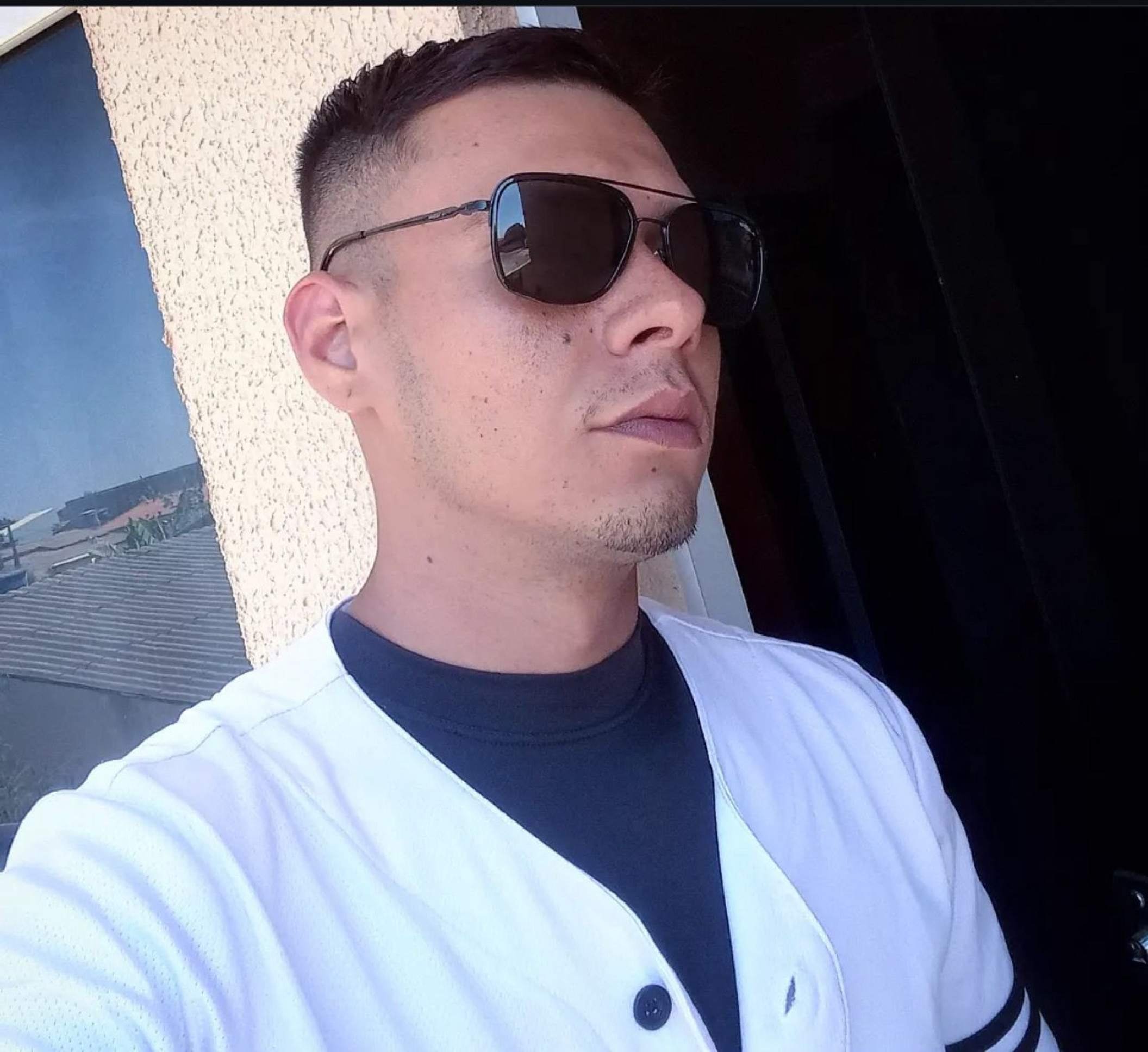 Daniel Antunes, 28, sonhava em se reabilitar e reabrir um salão