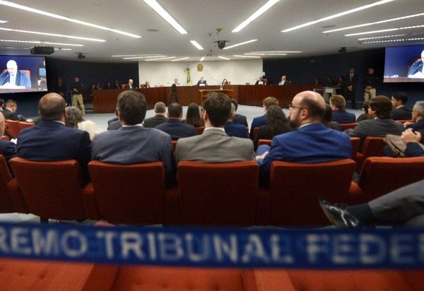 Ed Alves CB/DA Press