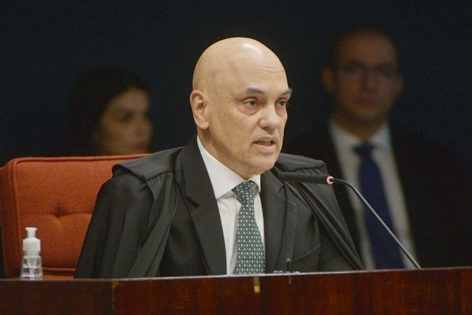 O relator da ação, ministro Alexandre de Moraes, abriu a sessão com a leitura do relatório - (crédito: Ed Alves/CB/D.A Press) O relator da ação, ministro Alexandre de Moraes, abriu a sessão com a leitura do relatório - (crédito: Ed Alves/CB/D.A Press)