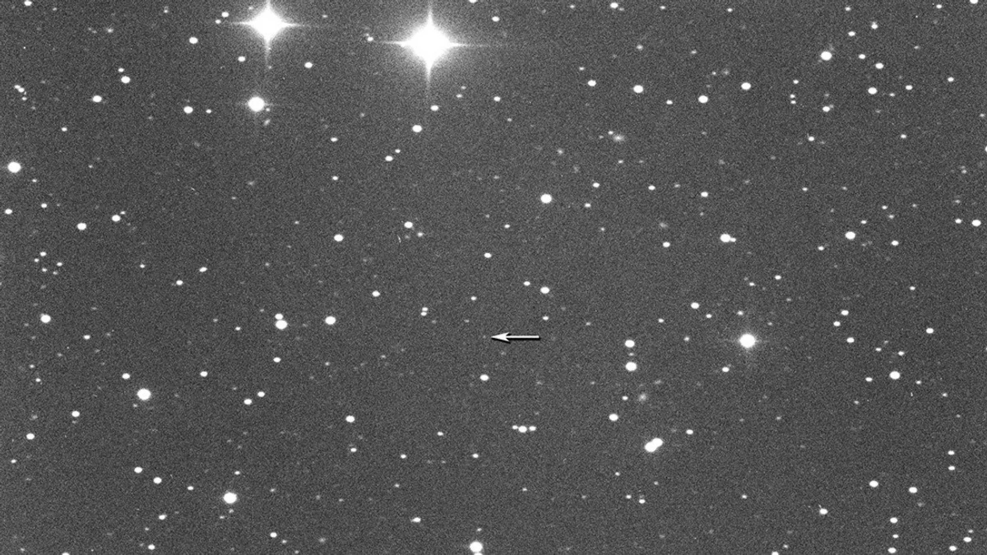Asteroide recém-descoberto passará Asteroide recém-descoberto passará