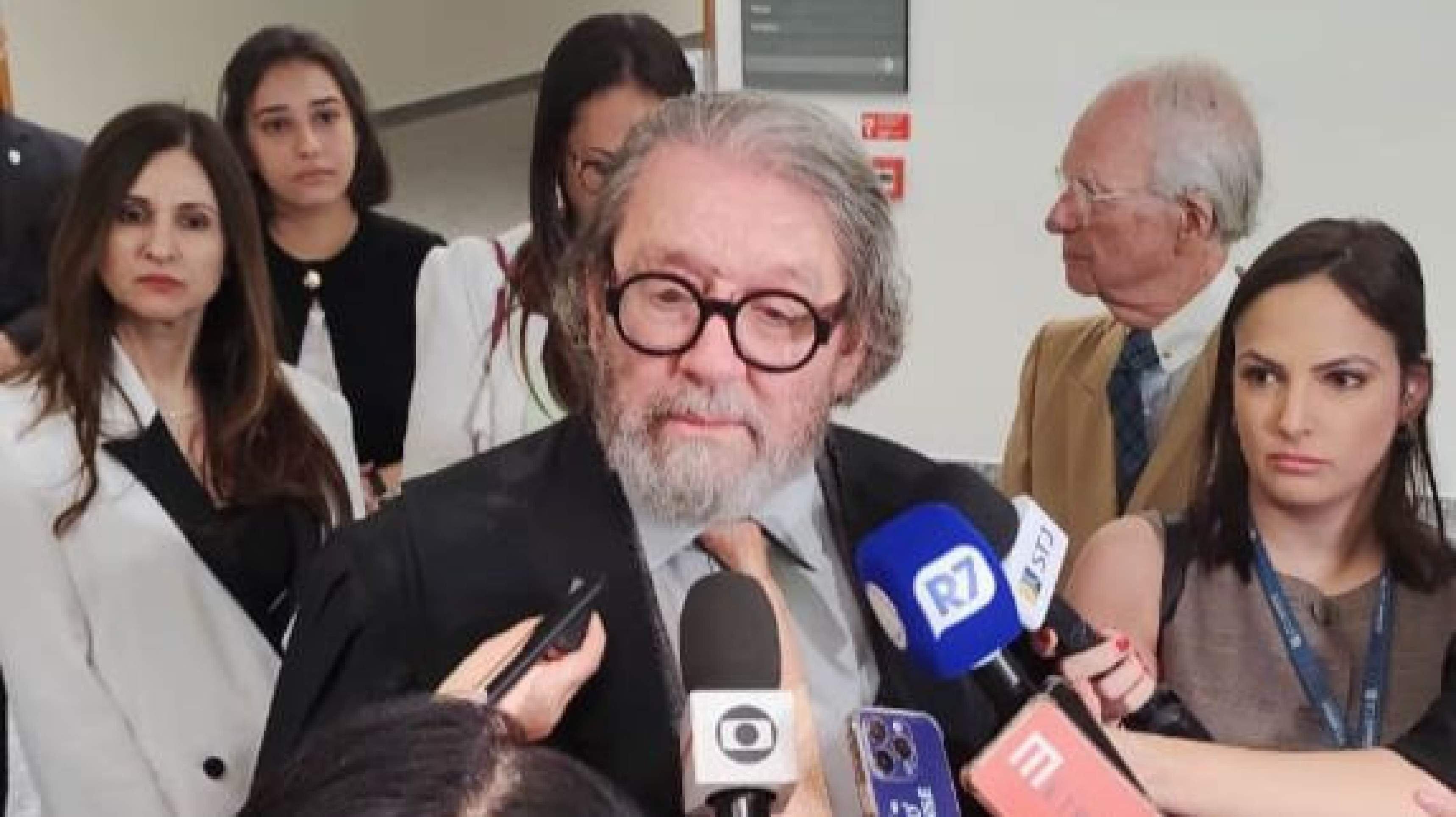 Defesa de Adriana Villela quer evitar que ela volte ao tribunal do júri