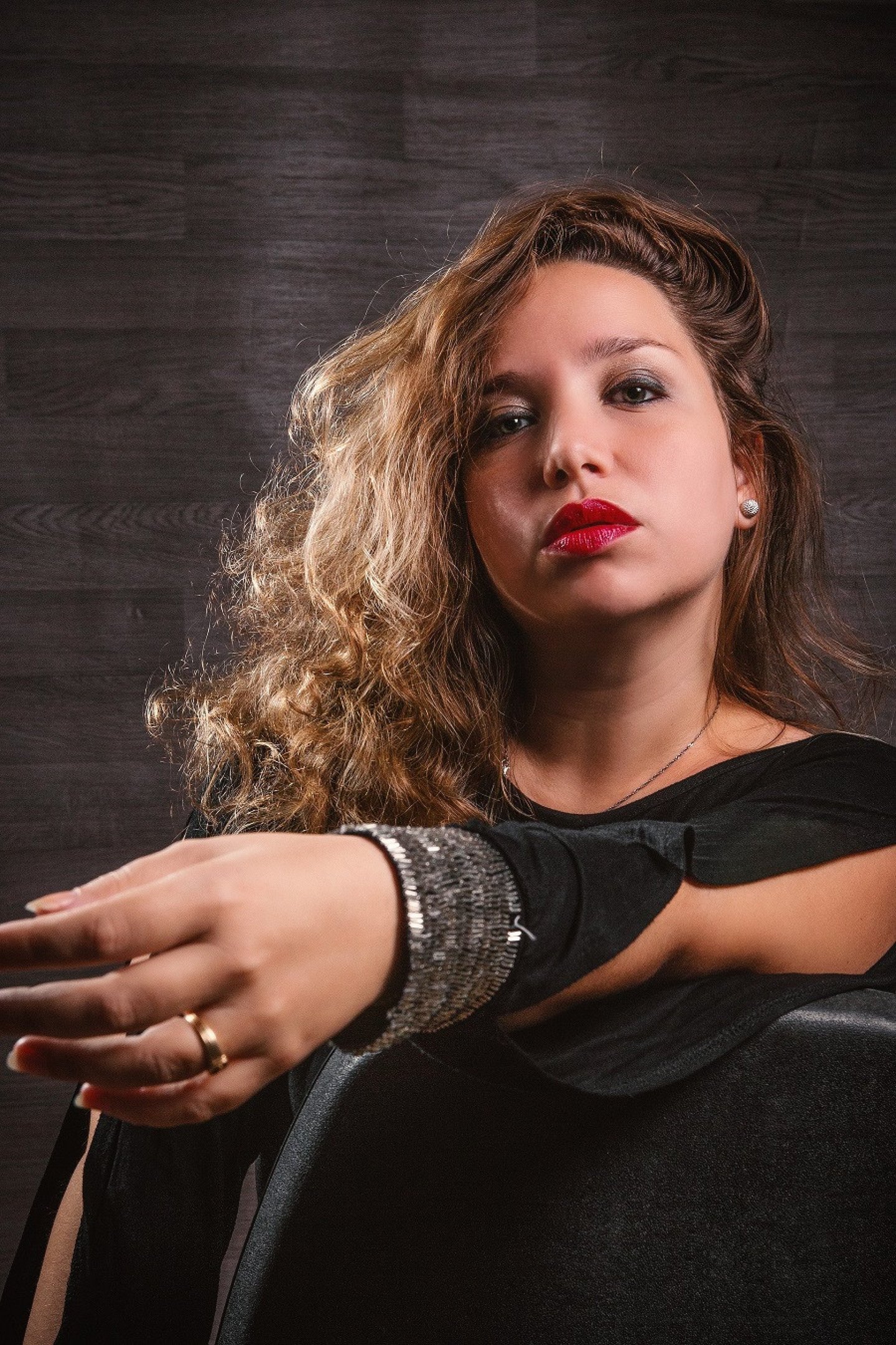 Autoras latino-americanas analisam o extrativismo colonial e o antropocentrismo 