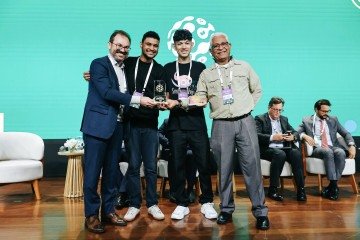 Equipe do IFPE na premiação