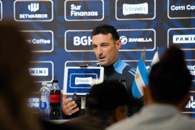 Lionel Scaloni em coletiva nesta quarta-feira - (crédito: Foto: Divulgação / AFA) Lionel Scaloni em coletiva nesta quarta-feira - (crédito: Foto: Divulgação / AFA)