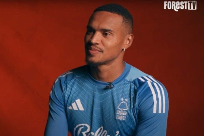 John fala pela primeira vez como jogador do Nottingham Forest - (crédito: Foto: Reprodução) John fala pela primeira vez como jogador do Nottingham Forest - (crédito: Foto: Reprodução)