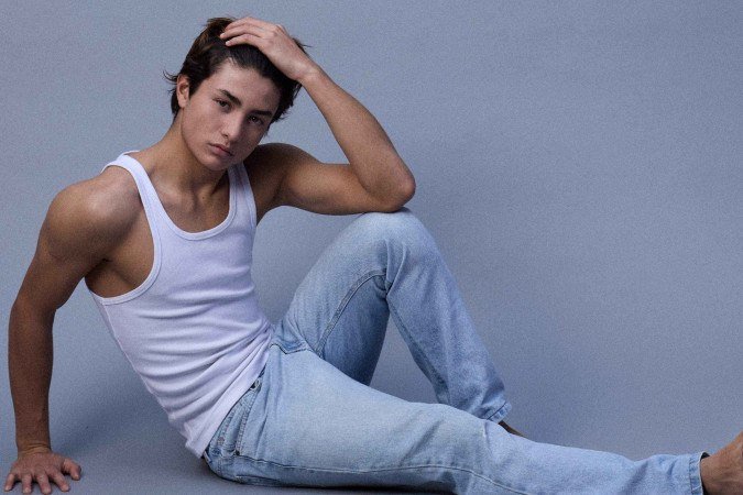 Matheus Hon lanÃ§a â??Minha Favoritaâ?? e mostra maturidade artÃ­stica aos 15 anos -  (crédito: DivulgaÃ§Ã£o)