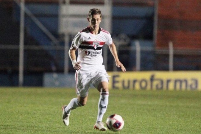 São Paulo encaminha a saída de Patryck, por empréstimo - (crédito: Foto: Miguel Schincariol / São Paulo FC) São Paulo encaminha a saída de Patryck, por empréstimo - (crédito: Foto: Miguel Schincariol / São Paulo FC)
