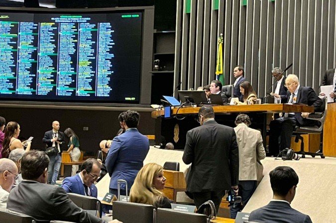 Câmara promove comissão geral sobre reforma administrativa, prioridade de Hugo Motta, com participação de 37 convidados -  (crédito: Danandra Rocha/ CB )