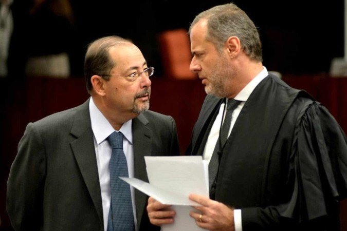 Segundo dia de julgamento de Bolsonaro e mais sete réus no STF