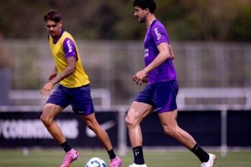 Corinthians volta a treinar, e Dorival Júnior foca em finalizações