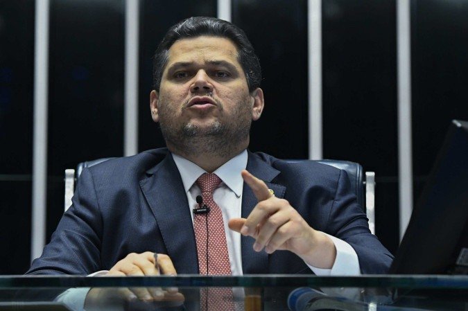 Nos bastidores, parlamentares avaliam que Alcolumbre procura um caminho de equilíbrio, mas há resistência interna -  (crédito: Carlos Moura/Agência Senado   )