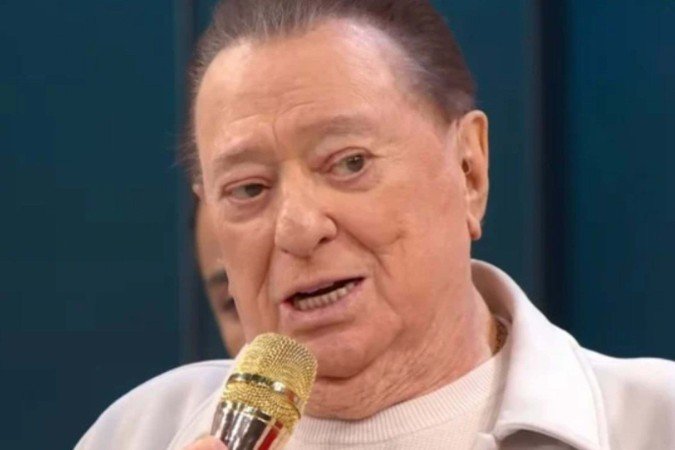 Aos 87 anos, Raul Gil é internado às pressas em SP e motivo vem à tona -  (crédito: Reprodução/SBT)