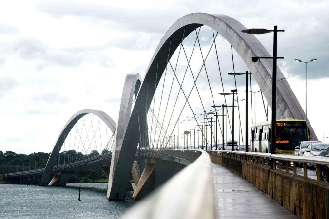  A Ponte JK é um dos principais cartões-postais da capital 
