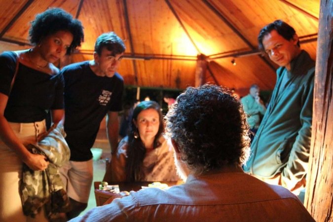 Companhia YinsPiração Poéticas anuncia sessões extras para Fahrenheit - (crédito: Divulgação/Simone Borges) Companhia YinsPiração Poéticas anuncia sessões extras para Fahrenheit - (crédito: Divulgação/Simone Borges)