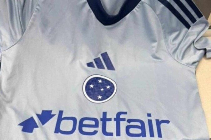 Cruzeiro vai lançar camisa em homenagem aos 60 anos do Mineirão - (crédito: Reprodução / Itatiaia Redes sociais) Cruzeiro vai lançar camisa em homenagem aos 60 anos do Mineirão - (crédito: Reprodução / Itatiaia Redes sociais)