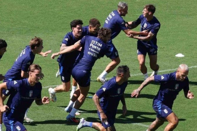 Jogadores da Itália durante treinamento da seleção - (crédito: Foto: Divulgação) Jogadores da Itália durante treinamento da seleção - (crédito: Foto: Divulgação)
