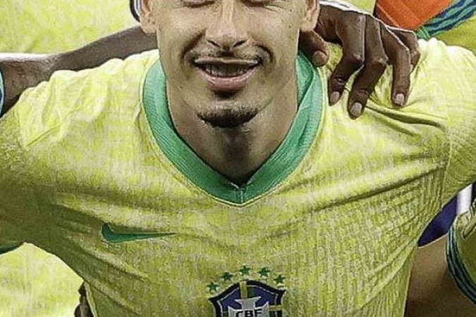 MARTINELLI – Conseguiu inicialmente algumas jogadas pela esquerda, mas foi anulado pela marcação. Quando trocou de posição com João Pedro, atuando mais próximo da área, fez boas triangulações. Boa jogada, quase gol, no fim do primeiro tempo. Estava claramente ansioso.  NOTA 6,0. Foto: Raphael Ribeiro