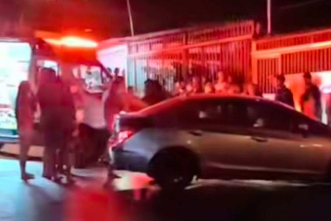 De acordo com a Polícia Militar do Distrito Federal (PMDF), a vítima estava em liberdade provisória  -  (crédito: Reprodução Ceilândia Muita Treta)