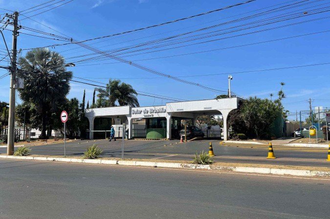 Clima tranquilo no condomínio de Jair Bolsonaro nesta quinta (4/9) -  (crédito: Davi Cruz)