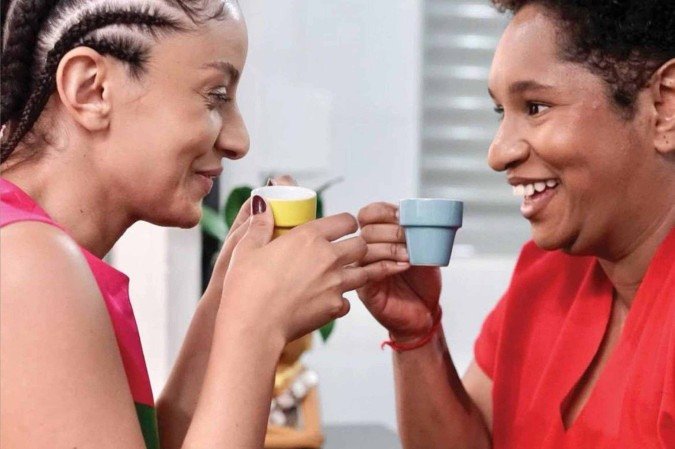 Espetáculo acontece em São Sebastião, e trata de fragmentos de realidades comuns às mulheres pretas e periféricas do Brasil -  (crédito: Reprodução)