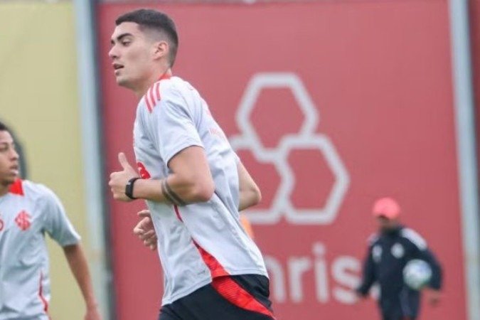 Atacante retoma as atividades no Colorado -  (crédito: Foto: Ricardo Duarte/Inter)