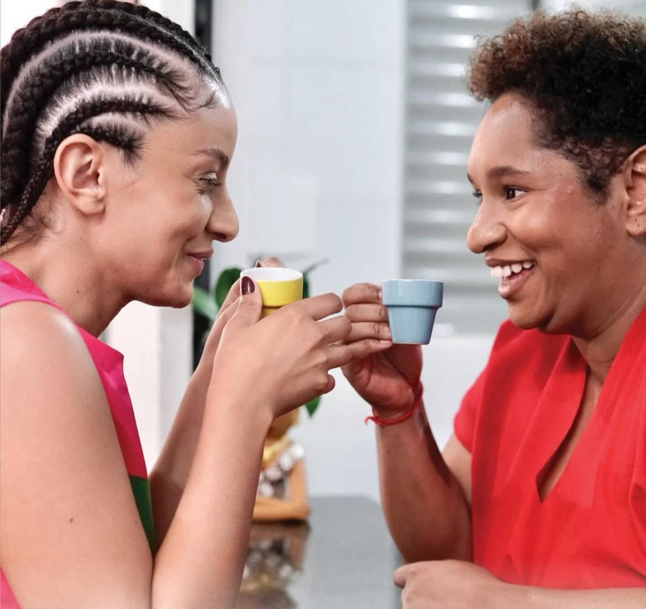 Espetáculo traz ao palco histórias de mulheres negras e periféricas do DF