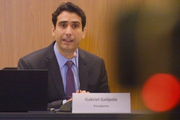 Galípolo: 'Testes de segurança identificaram problemas que envolviam falta de garantia necessária à privacidade dos dados' - (crédito: Ed Alves CB/DA Press) Galípolo: 'Testes de segurança identificaram problemas que envolviam falta de garantia necessária à privacidade dos dados' - (crédito: Ed Alves CB/DA Press)