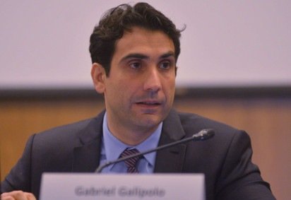 De acordo com a agenda oficial do chefe da autoridade monetária, o encontro serve para tratar de 