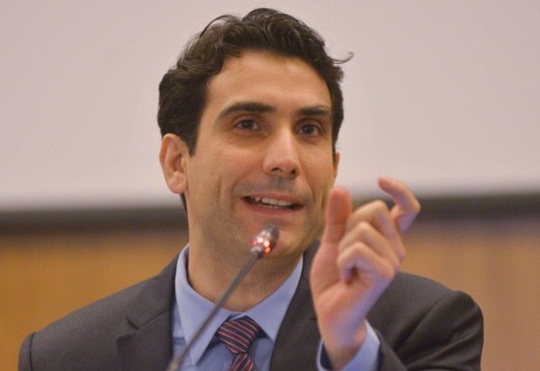  Ed Alves CB/DA Press