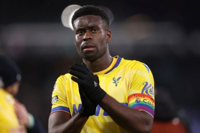 Marc Guéhi abdicou da braçadeira de capitão no Crystal Palace - (crédito: Foto: Julian Finney/Getty Images) Marc Guéhi abdicou da braçadeira de capitão no Crystal Palace - (crédito: Foto: Julian Finney/Getty Images)