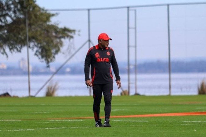 Internacional acumula deficiências criativas, ofensivas e defensivas a serem corrigidas durante pausa para a data Fifa - (crédito: Foto: Ricardo Duarte / Internacional) Internacional acumula deficiências criativas, ofensivas e defensivas a serem corrigidas durante pausa para a data Fifa - (crédito: Foto: Ricardo Duarte / Internacional)