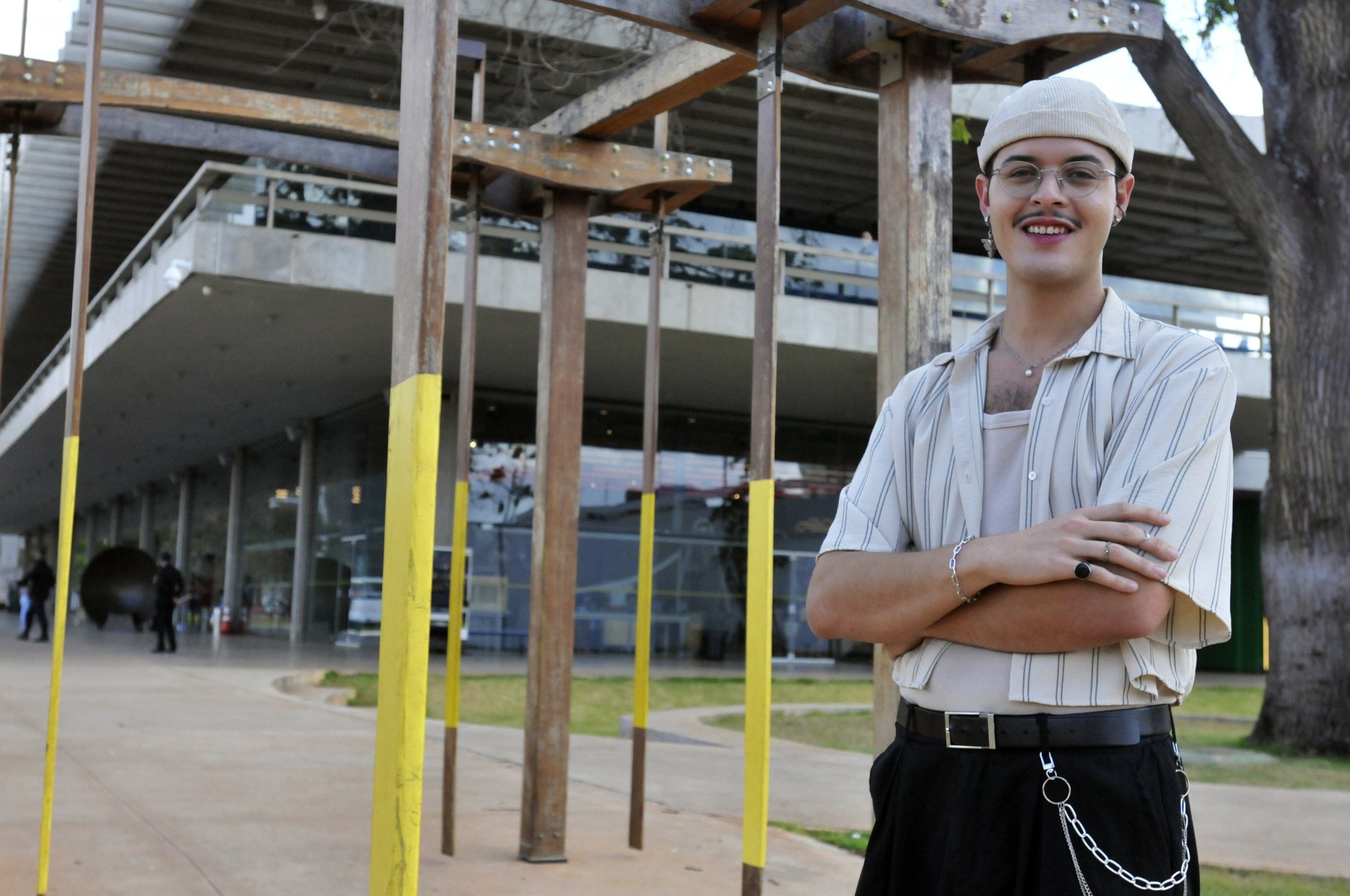 Ruan Vitório, de 27 anos, defende que "o grande desafio é achar seu campo de paixão, mas não se limitar por ele" 05/09/2025. Crédito: Minervino Júnior/CB/D.A Press. Brasil. Brasilia - DF. Perfil do novo administrador Ruan Vitório no Sesi Lab