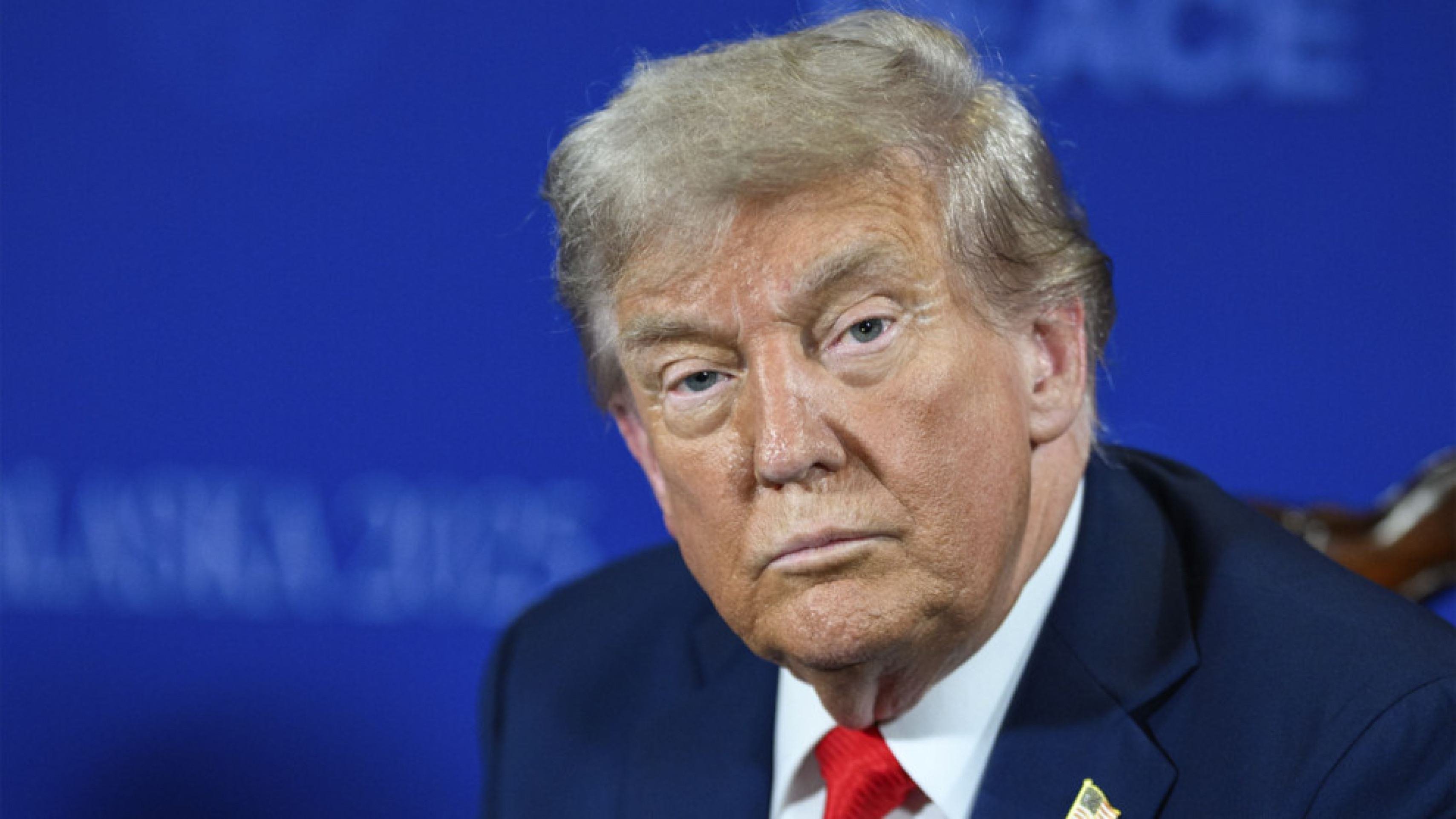 Tarifaço de Trump trava exportações na indústria química brasileira e agrava crise - Platobr Economia