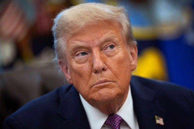 'Aplicamos tarifas altas porque eles estão fazendo algo lamentável', diz Trump sobre o Brasil -  (crédito: BBC Geral)