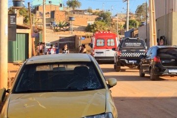 Motorista sem habilitação atropela três pessoas e é preso  -  (crédito: @bastiaonoticias)