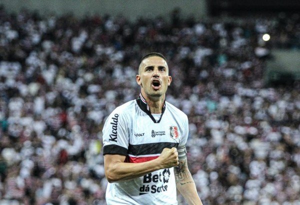 Evelyn Victória/SCFC