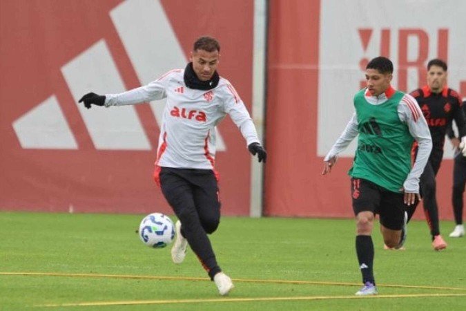 Plano da comissão técnica do Internacional é utilizar Alan Patrick em nova função -  (crédito: Foto: Ricardo Duarte / Internacional)