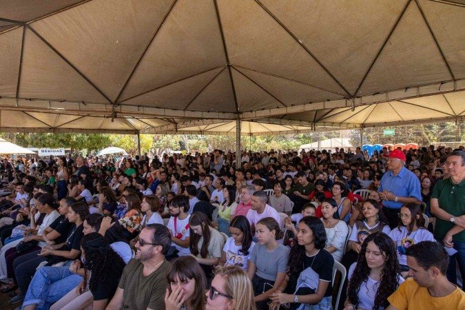 Cerca de 15 mil pessoas passaram pela Basílica na Asa Norte