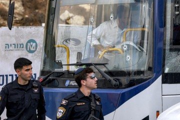 Ataque a tiros em Jerusalém deixa pelo menos seis mortos
