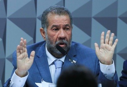 No documento, a legenda afirma que Lupi não possui cotas nem reservas orçamentárias  -  (crédito: Lula Marques/Ag&ecirc;ncia Brasil) -No documento, a legenda afirma que Lupi não possui cotas nem reservas orçamentárias  -  (crédito: Lula Marques/Ag&ecirc;ncia Brasil)