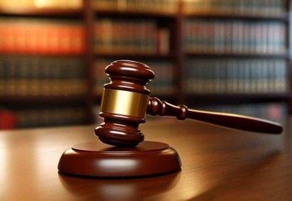 Imagem meramente ilustrativa do clássico martelo usado por juízes em alguns países -  (crédito: Freepik) -Imagem meramente ilustrativa do clássico martelo usado por juízes em alguns países -  (crédito: Freepik)