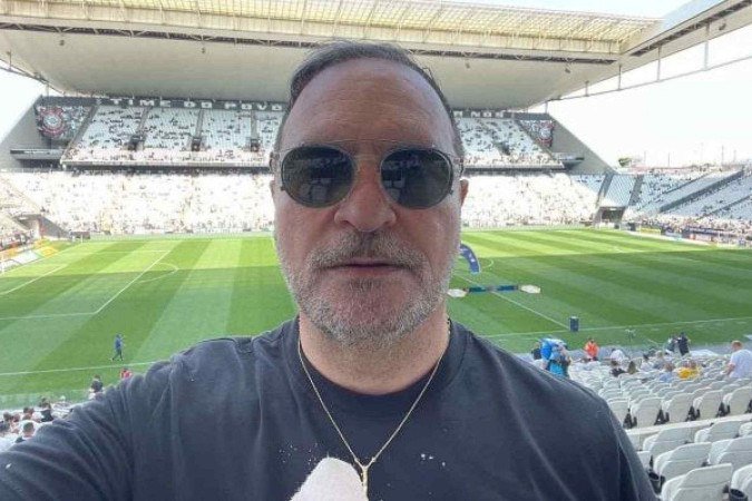 Dirigente diz que o clube alvinegro simplesmente não tem dinheiro -  (crédito: Foto: Reprodução / Instagram)